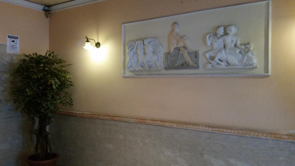 Hotel Gorizia Катания Екстериор снимка